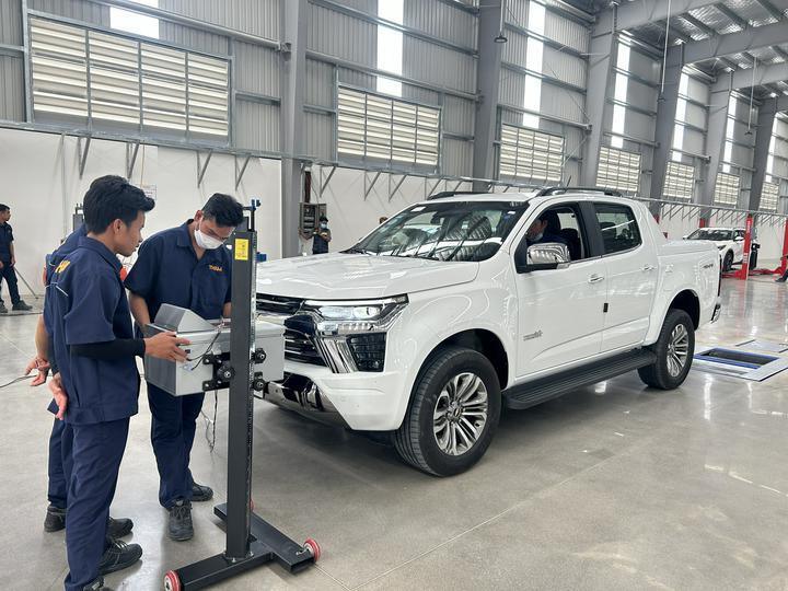 Cartesy Marke CTGT-3-3C Roller Trinity Fahrzeugtestlinie Rollenbremsprüfgerät mit Achslast-Einzelplatten-Seitenrutschprüfgerät für leichte Fahrzeuge