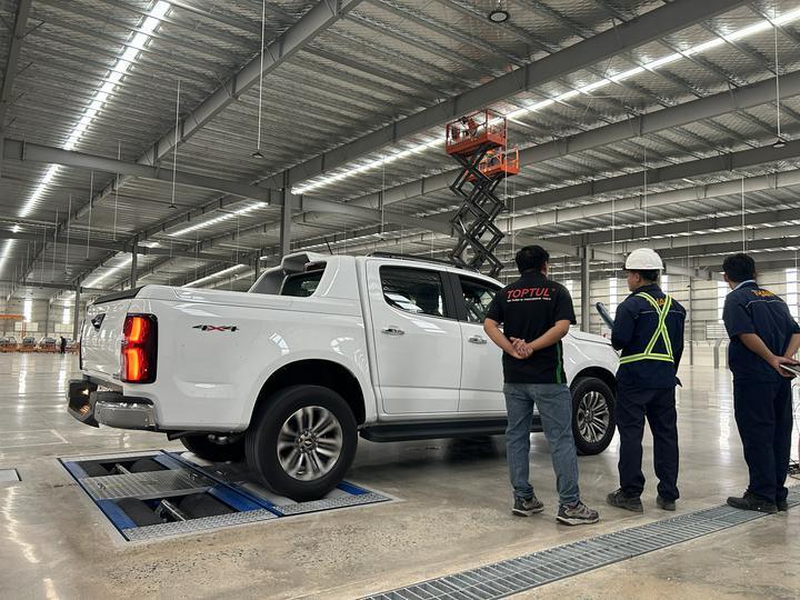 Cartesy Marke CTGT-3-3C Roller Trinity Fahrzeugtestlinie Rollenbremsprüfgerät mit Achslast-Einzelplatten-Seitenrutschprüfgerät für leichte Fahrzeuge