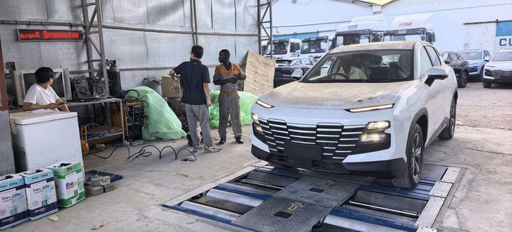 Cartesy Marke Kenia Fall 5-in-1 Rollenbremsenprüfgerät mit 4000kg Achslast Seitenschlupf Tacho Fahrwerksprüfer