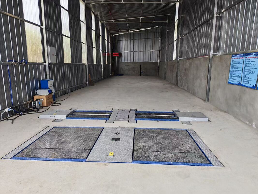 Cartesy LKW-Prüfstraße für Kfz-Werkstatt Rollenprüfstand Bremsen Kräfte mit Achslast Doppelplatten Seitenabnahmetester 10T Kapazität