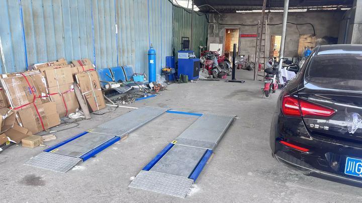 Cartesykj 4T Kapazität 2 Platten Ultra Flat Brake Tester mit Seitenrutsch, Aufhängung, Achsbelastung, Bremstesterfunktion