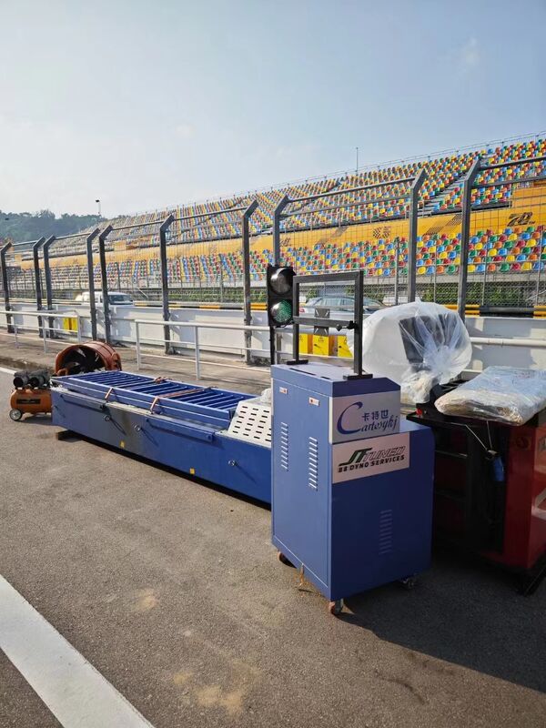 4 t Lastfahrzeugchassis Dynamometer mit 160 kW maximaler Absorptionsleistung und 3000 kg maximaler Achsbelastung für Fahrzeugleistungstests