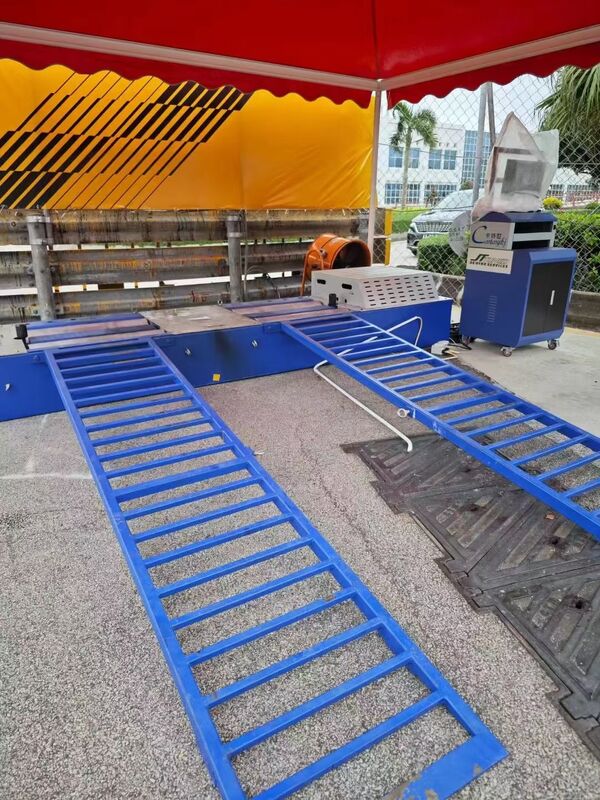 4 t Lastfahrzeugchassis Dynamometer mit 160 kW maximaler Absorptionsleistung und 3000 kg maximaler Achsbelastung für Fahrzeugleistungstests